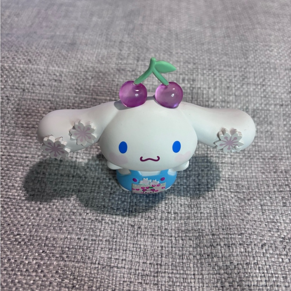 tokidoki x Hello Kitty Cherry Blossom Series 3 Blind Box Figure - Cinamoroll